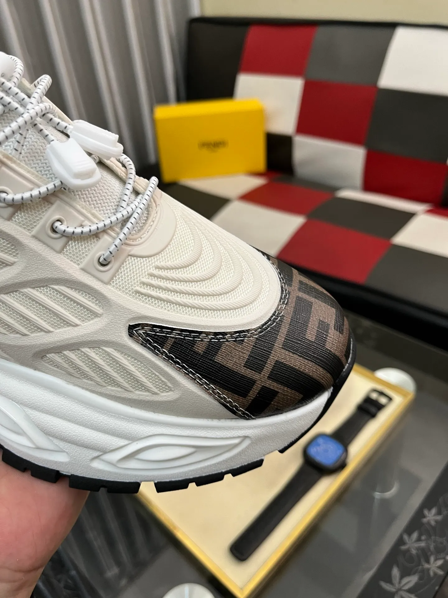 Men's Men's Shoes💰438⌚️⌚️[Fendi] Fendi's latest casual shoes for men! Available at counters simultaneously! A one-to-one replica of the original. Made entirely of imported top-grain calfskin, the interior is made of top-grain water-dyed cowhide, and the original factory-supplied rubber outsole. Leading new fashion concepts. Matching code: 38-44 2️⃣colors available